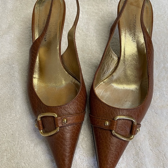 Dolce and Gabbana low slingback pumps - Picture 2 of 9